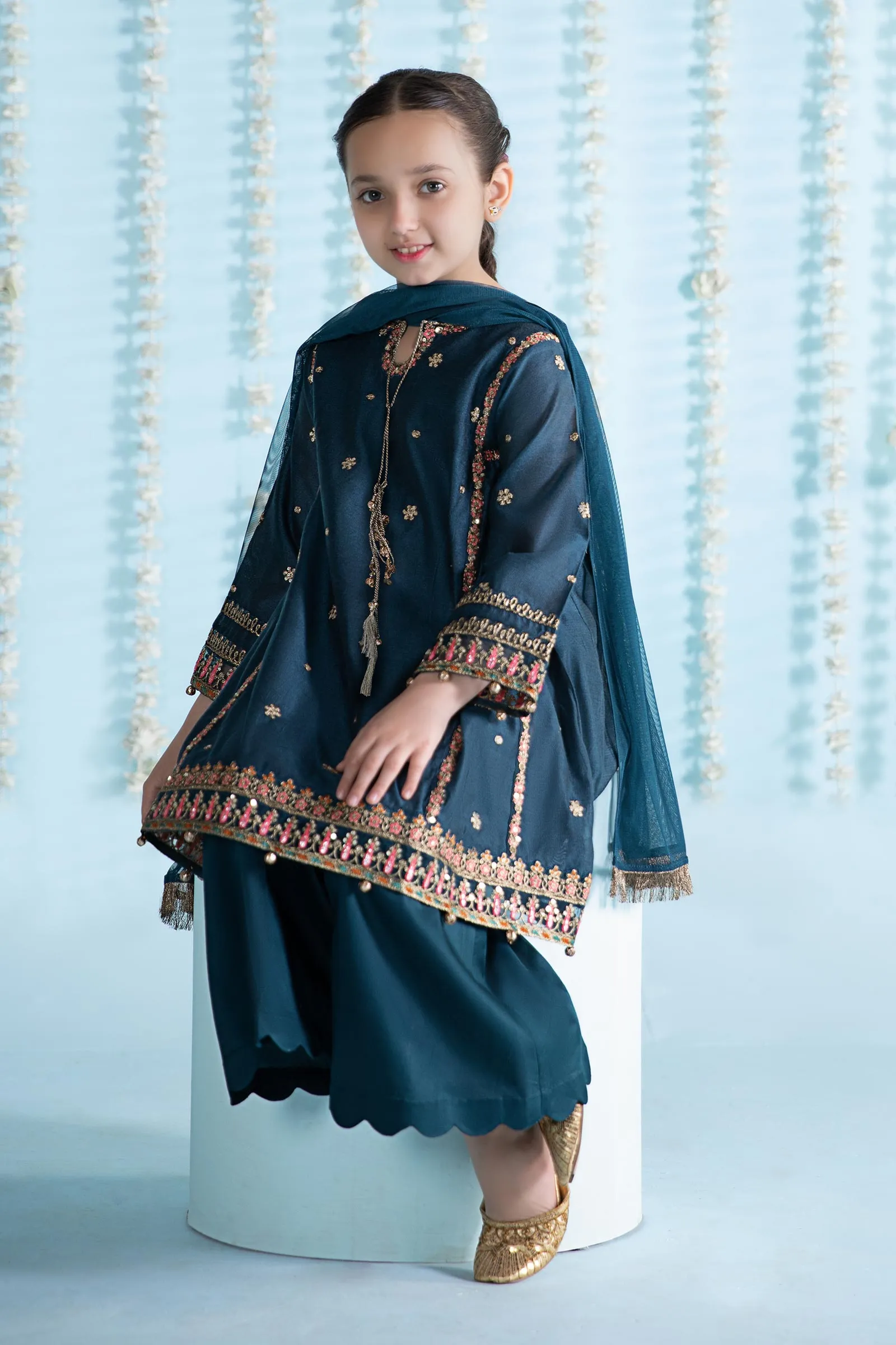 3 Piece Embroidered Yarn Dyed Suit | MKS-EA24-19