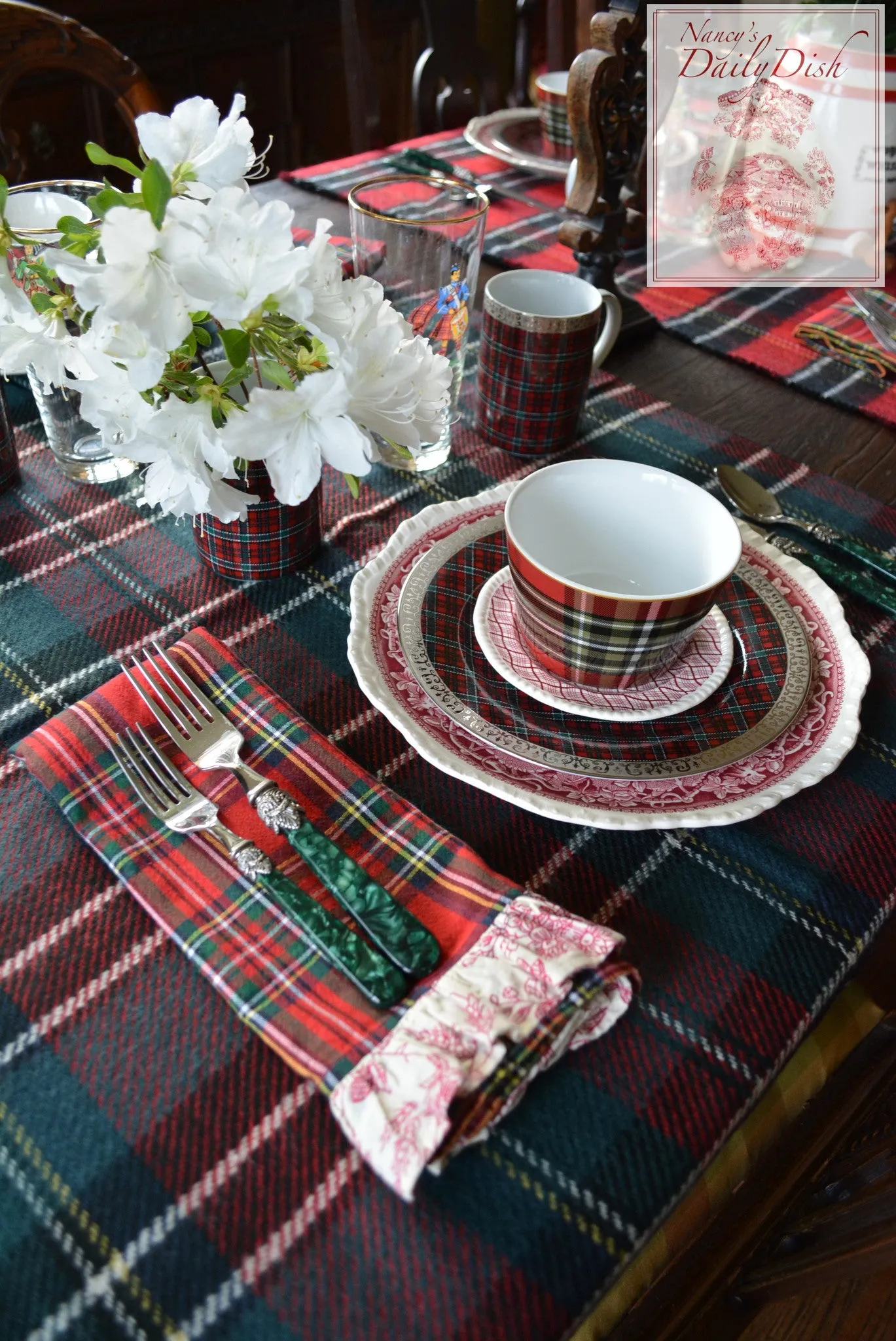 6.25" TALL Tartan Plaid Red & Green Scottish Mugs Coffee Cups Set of 4 NEW 222 Fifth Wexford