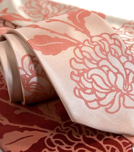 Chrysanthemum Necktie