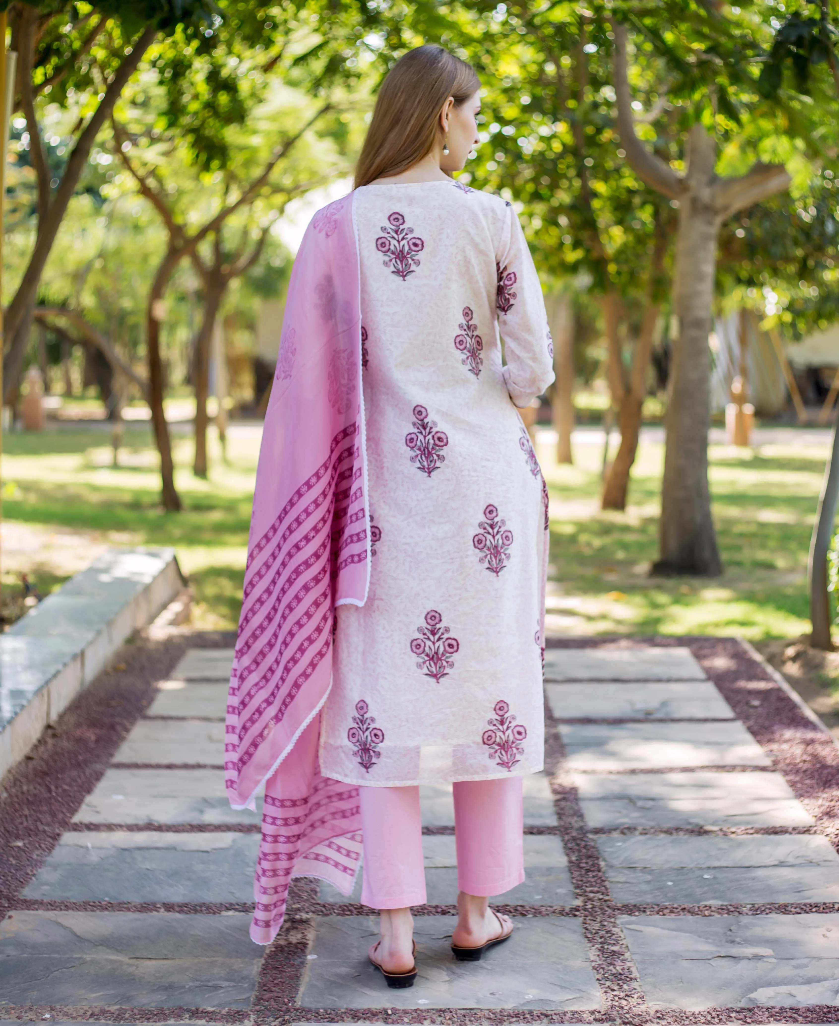 Dua White & Pink Block Printed Kurta