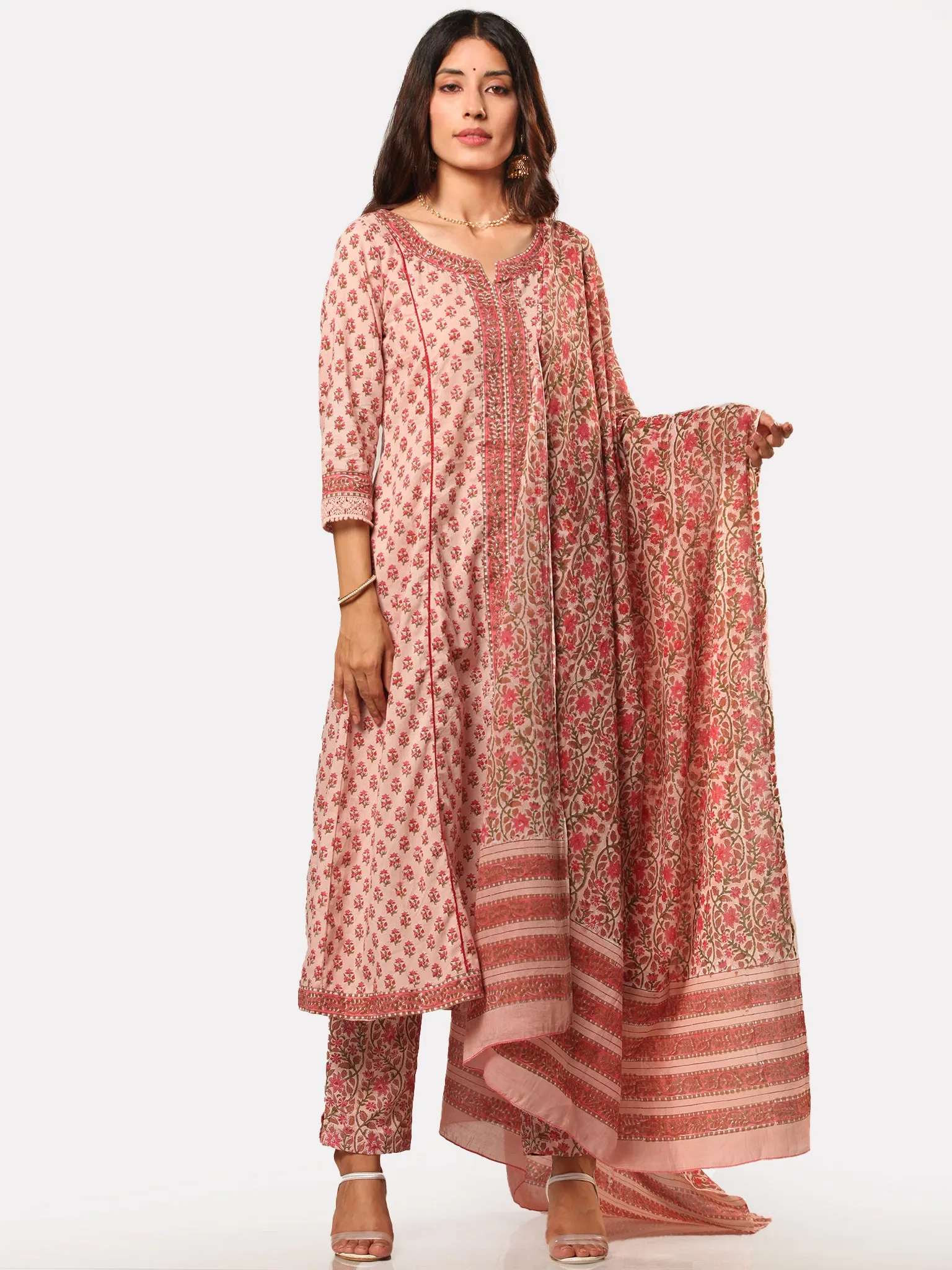 Fiza Bahaar Set Of Flared Kurta Pants Dupatta