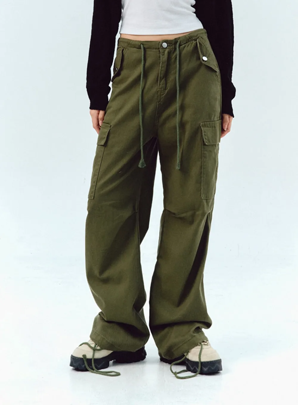 Low Rise Cargo Pants IG303