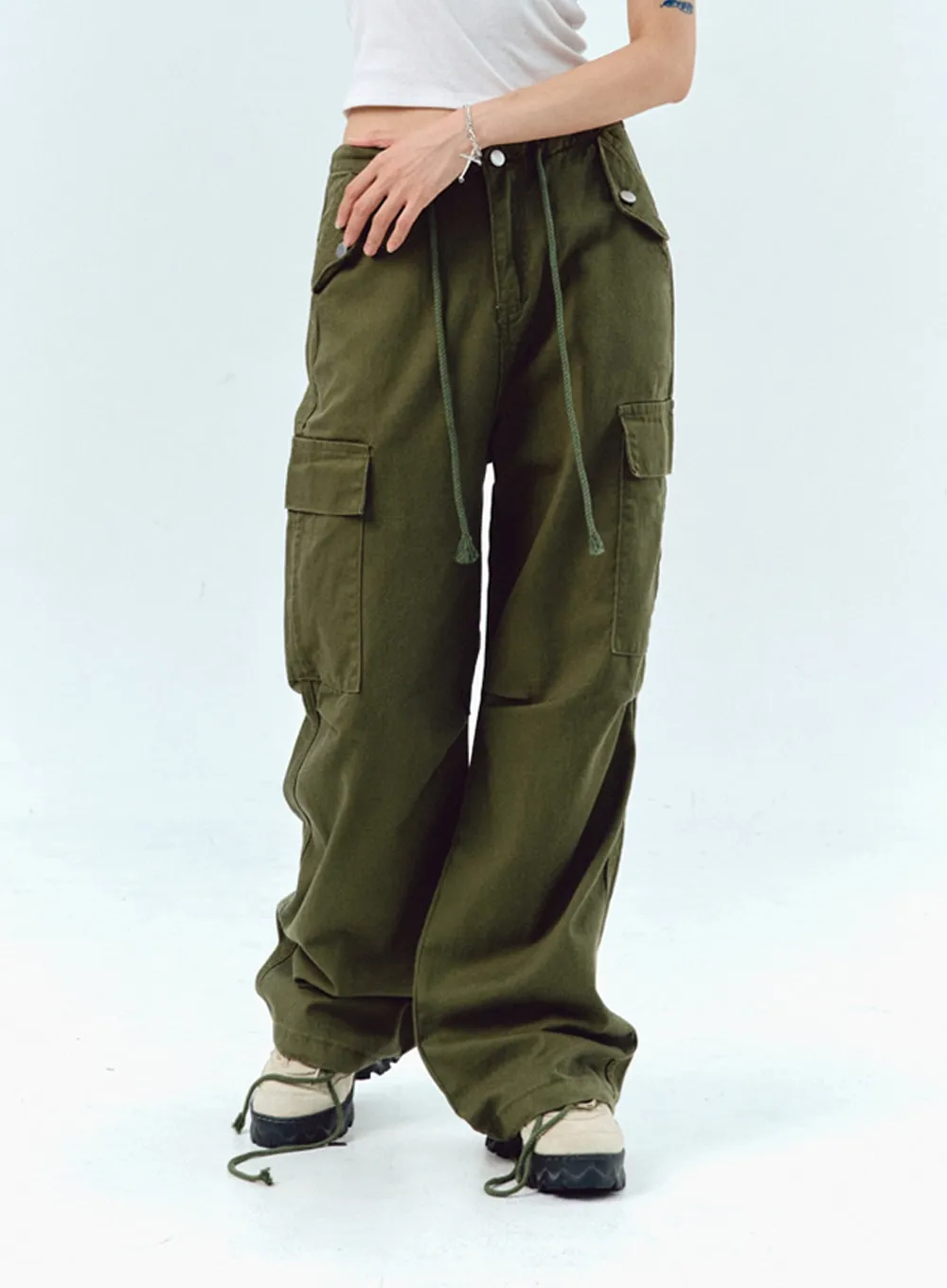 Low Rise Cargo Pants IG303