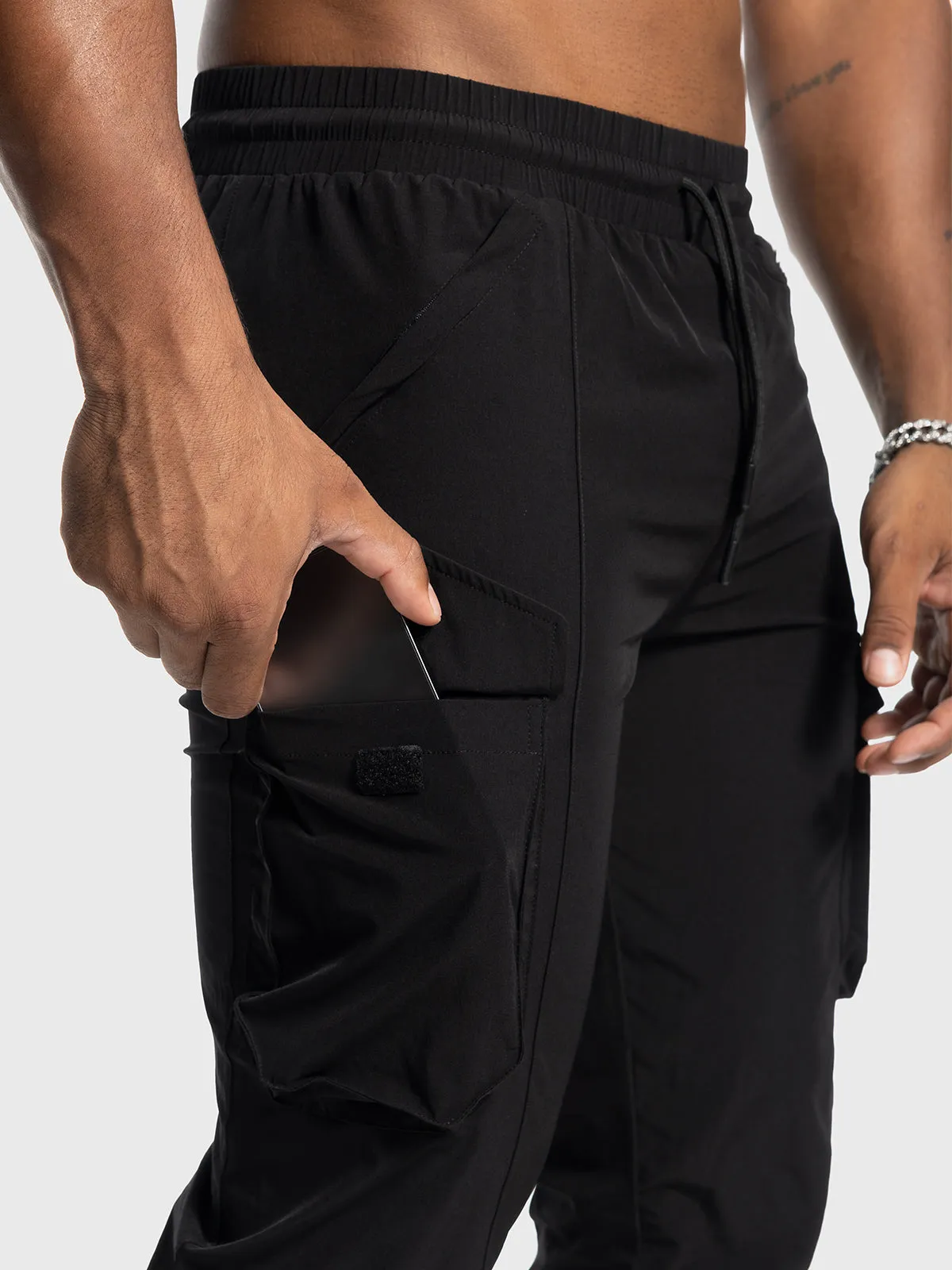 Quick Dry Gym Cargo Zip Jogger