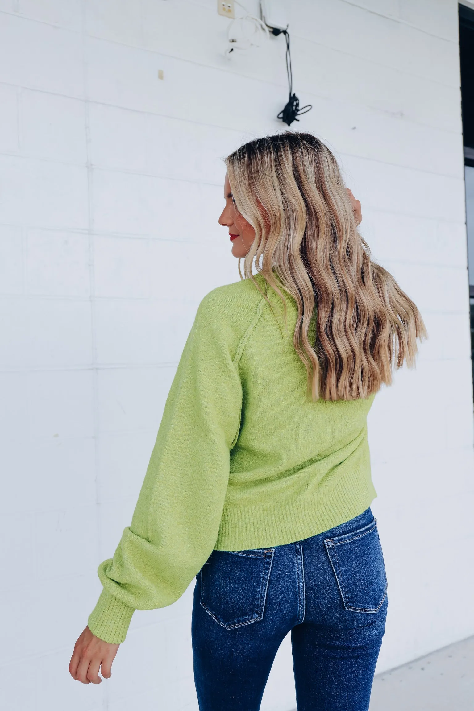 Rudi Raglan Sleeve Sweater - Lime