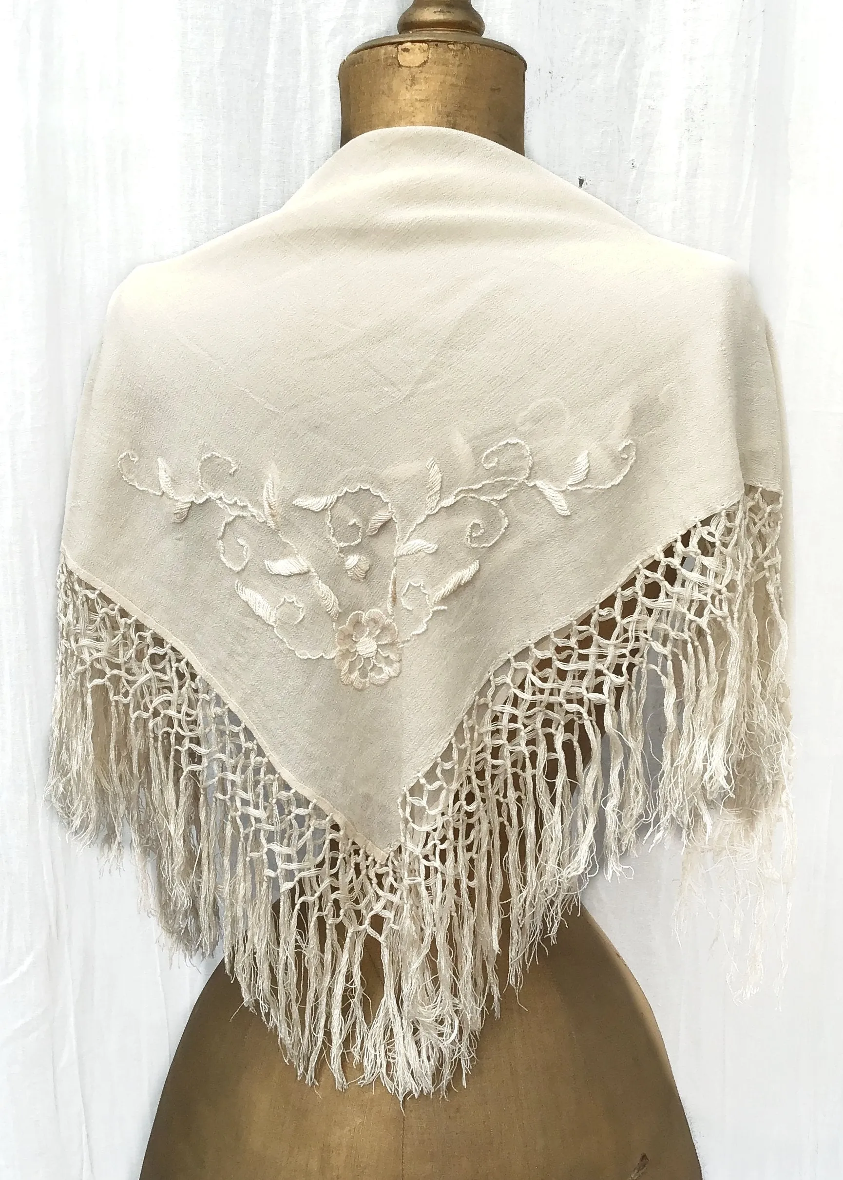 Small Vintage Cream Silk Embroidered Fringed Shawl