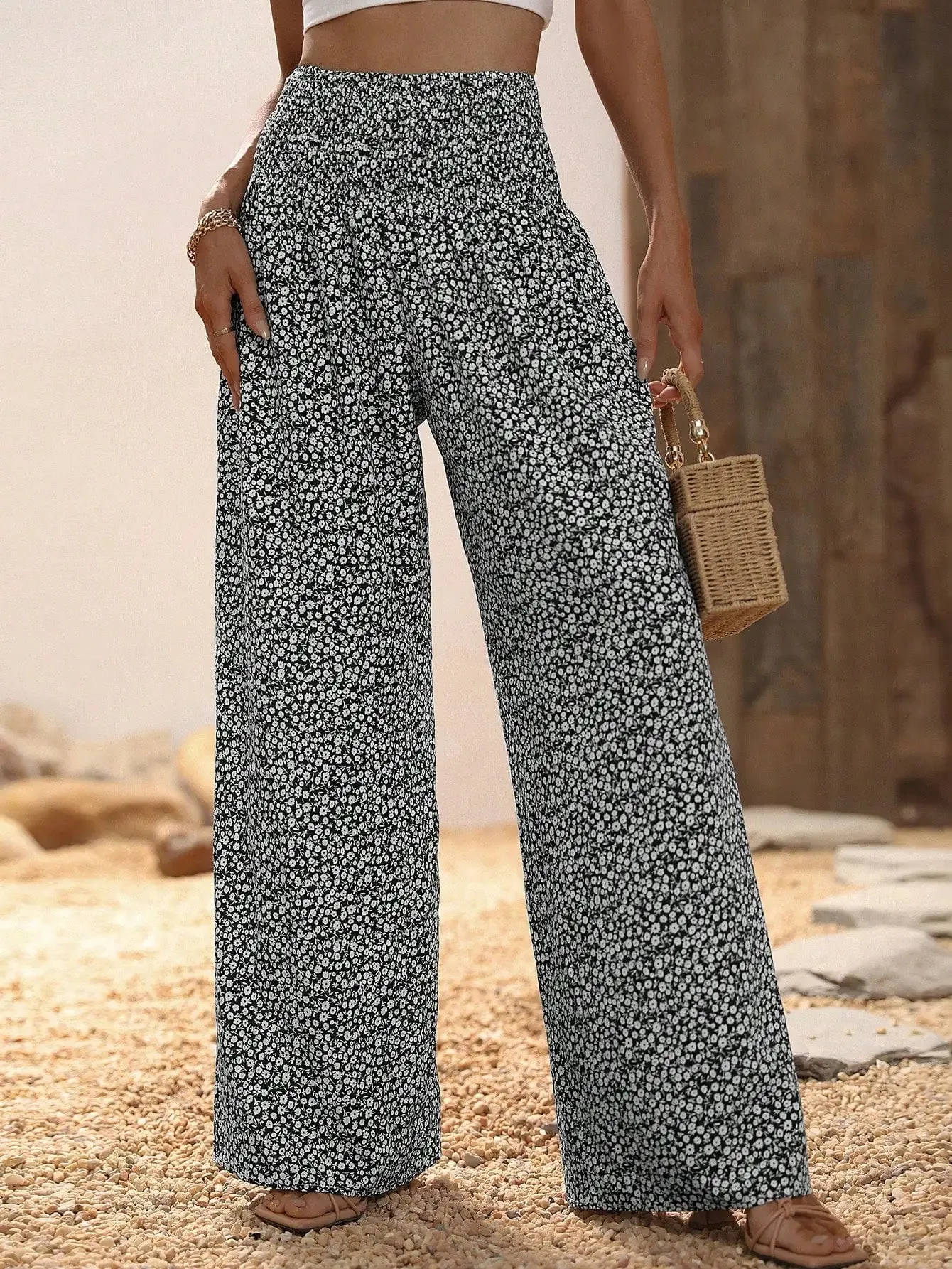 VCAY Ditsy Floral Wide Leg Pants