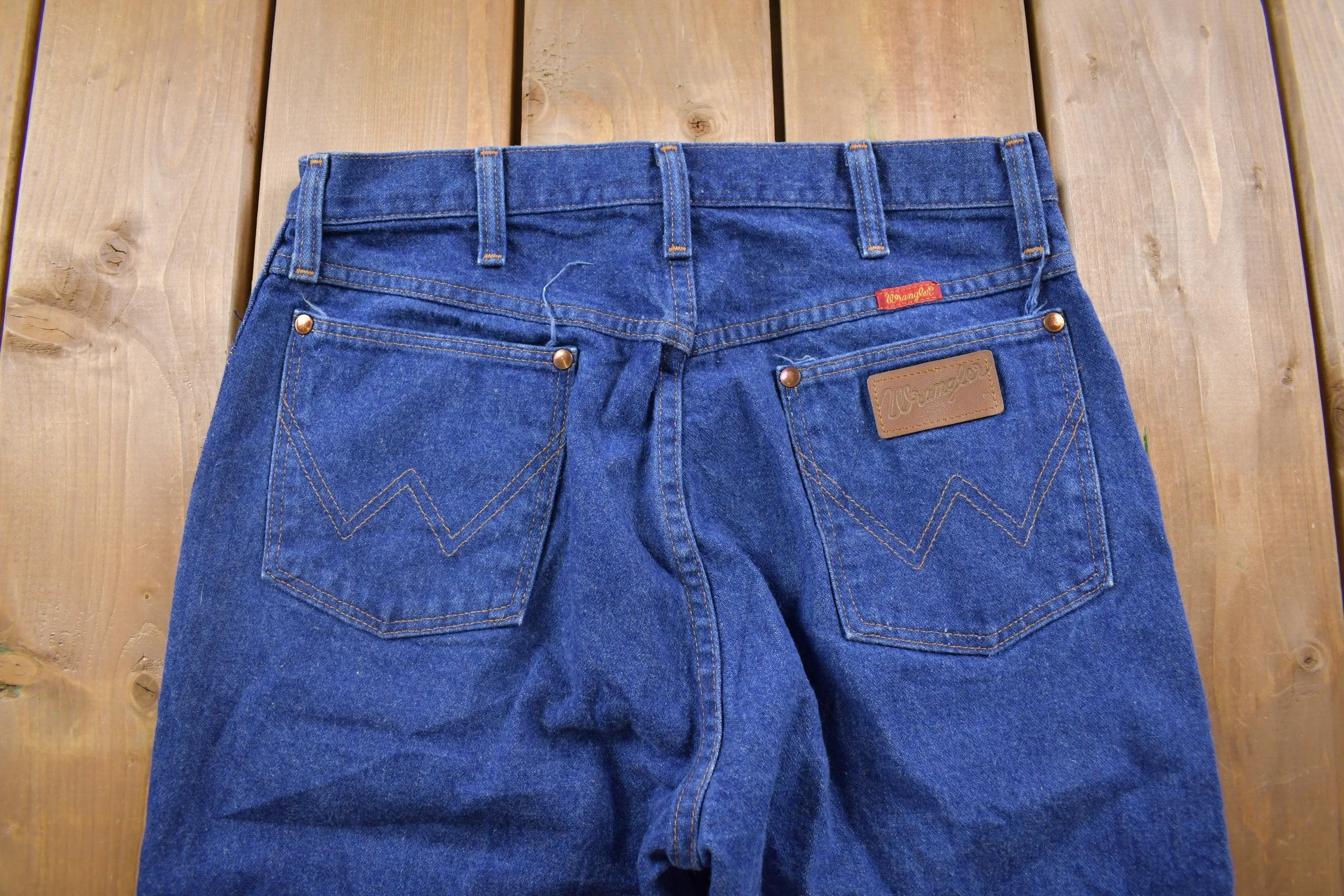 Vintage 1990's Wrangler Dark Blue Jeans 30 x 34